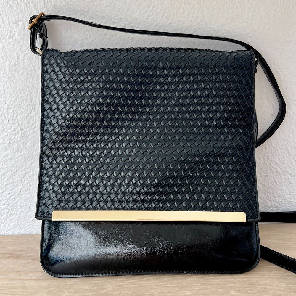 Black Faux Leather Woven Structured Crossbody Flap-Front-Bag 10x9 CBK Aesthetic